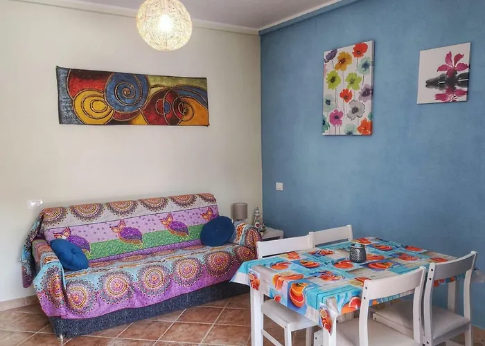 La Casa Felice Chia